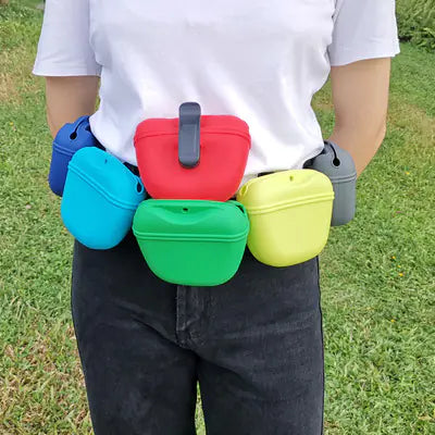 Portable Silicone Pet Training Snack Waist Bag