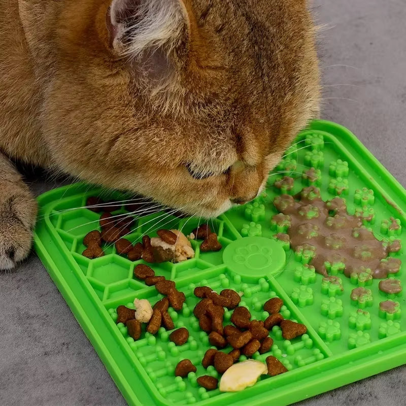 Dog Lick Mat with Suction Cup Slow Feeders Licking Pet Anxiety Relief Cat Training for Yogurt Peanut Butter Pet Feeding Supply